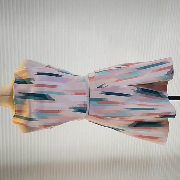 Decree Pastel Brushstroke Two Piece Crop Top & Skater Skirt Set Small - Picture 5 of 12